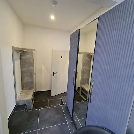 Roggendorf Zimmervermietung * 科隆